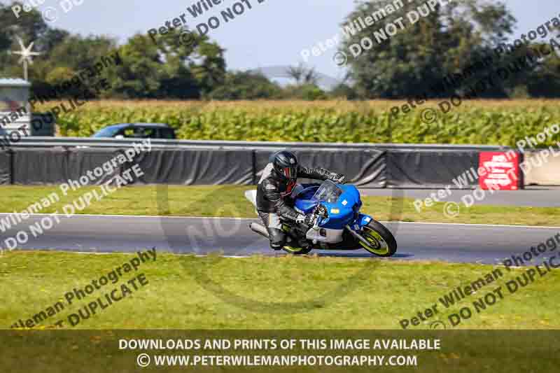 enduro digital images;event digital images;eventdigitalimages;no limits trackdays;peter wileman photography;racing digital images;snetterton;snetterton no limits trackday;snetterton photographs;snetterton trackday photographs;trackday digital images;trackday photos